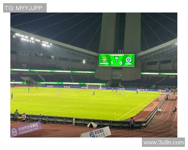 李毅男：从足球场到人生舞台的传奇旅程与奋斗故事